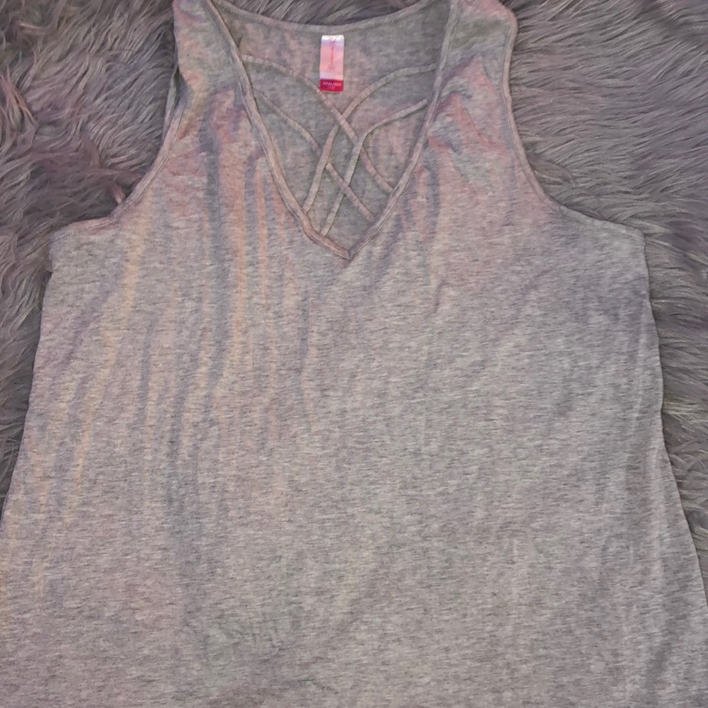 Gray tank